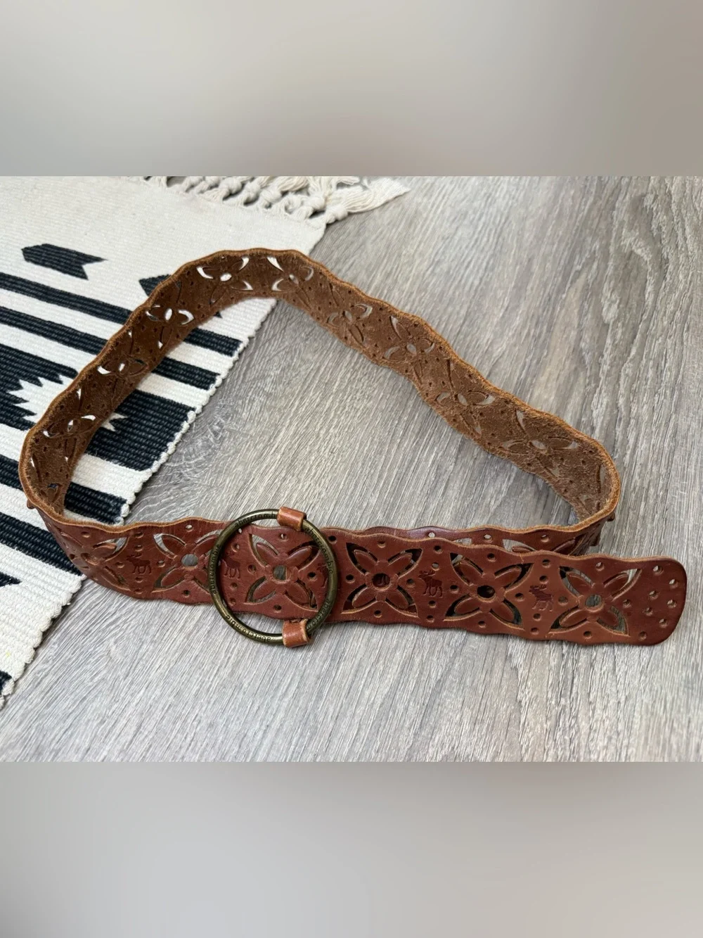 Abercrombie and Fitch L/XL Laser Cut Moose Logo Brown Leather BoHo Belt